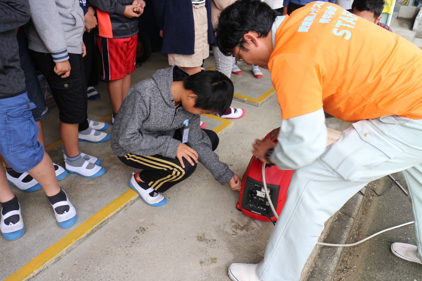 青年部会「火育出張教室」(内子町立内子小学校)の活動報告